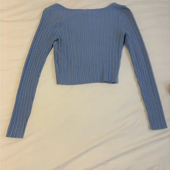 H&M Light Blue Ribbed Crop Top - Picture 2 of 2